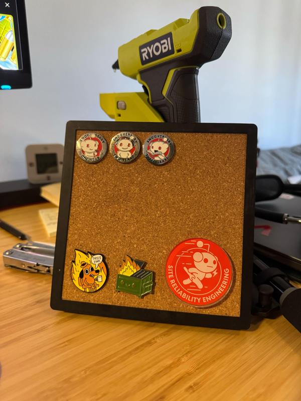 150x150x15 Cork Board Frame