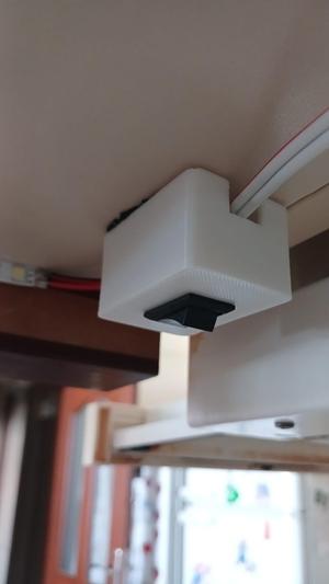 Switch socket