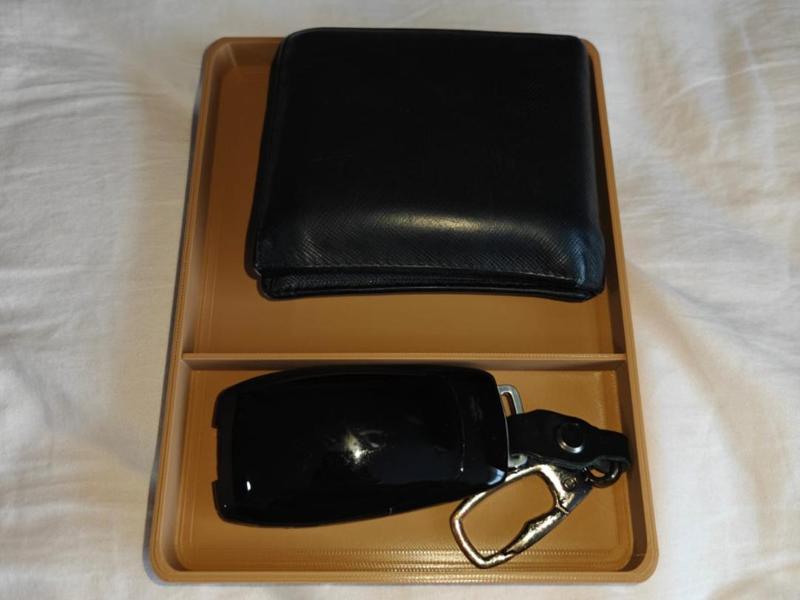 Rectangular Tray with Divider