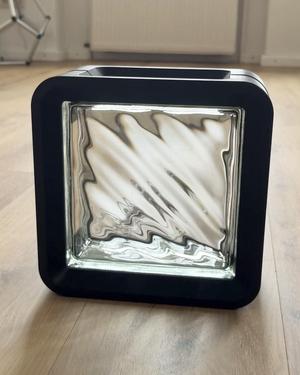Braga - a brutalist desk lamp