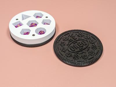 Polyhedral Dice Container - Oreo