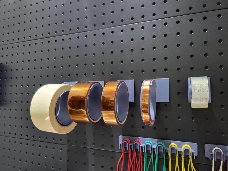 [Parametric] Pegboard mounted tape holder