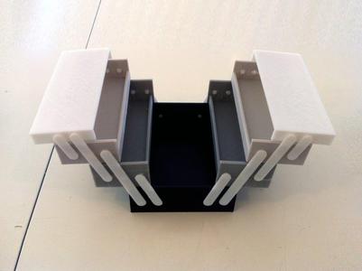 Foldable tool box