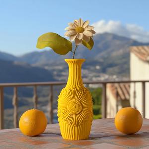 Girasole Vase – 3D Printed Sunflower Vase from the Sicily Collection