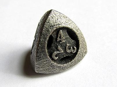 Overstuffed d4