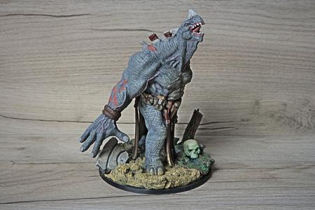 Grux Statue