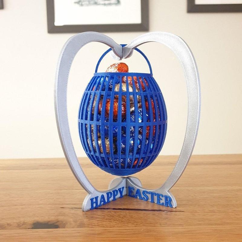Easter basket and stand