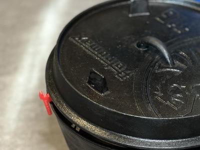 Dutch Oven Lid Holder