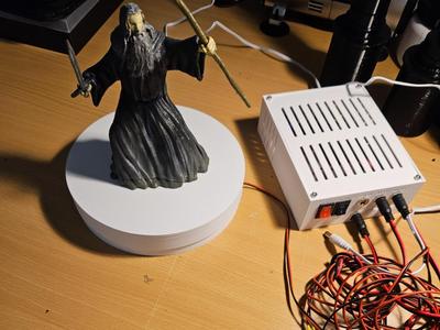 Motorized Hands Free Turn Table