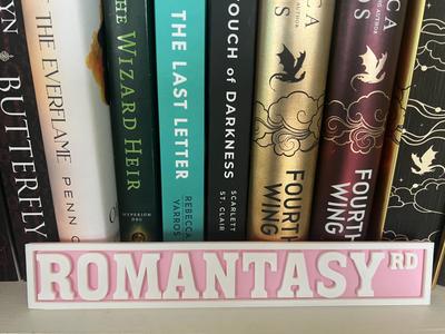 Bookshelf Sign – Romantasy Rd – Street Sign