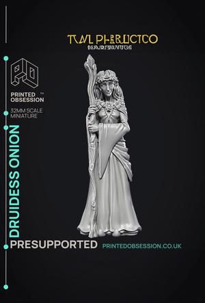 Druidess Onion - Fey Druid - PRESUPPORTED - Illustrated and Stats - 32mm scale 