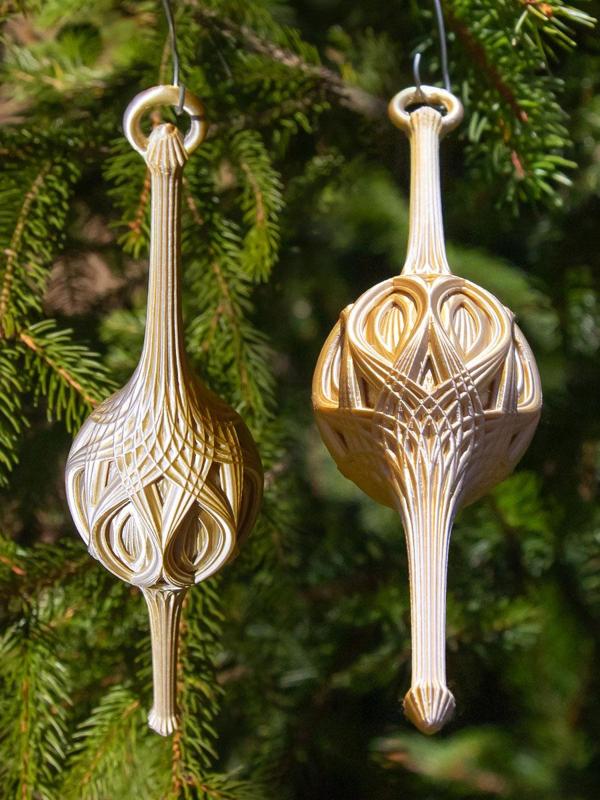 Cathedral Christmas Stretch Ornament 2024