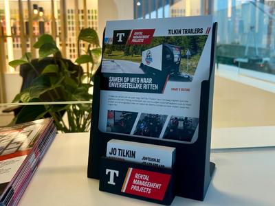 Flyer stand A5 & business card holder (NO LOGO) 
