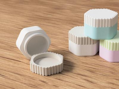 Small travel container