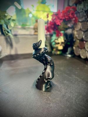 Skull octopus tentacle candlestick holder