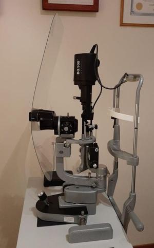Slit lamp shield