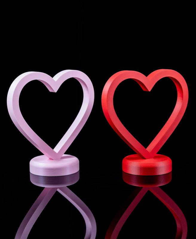 Minimalist Heart - Valentine's Day Decor