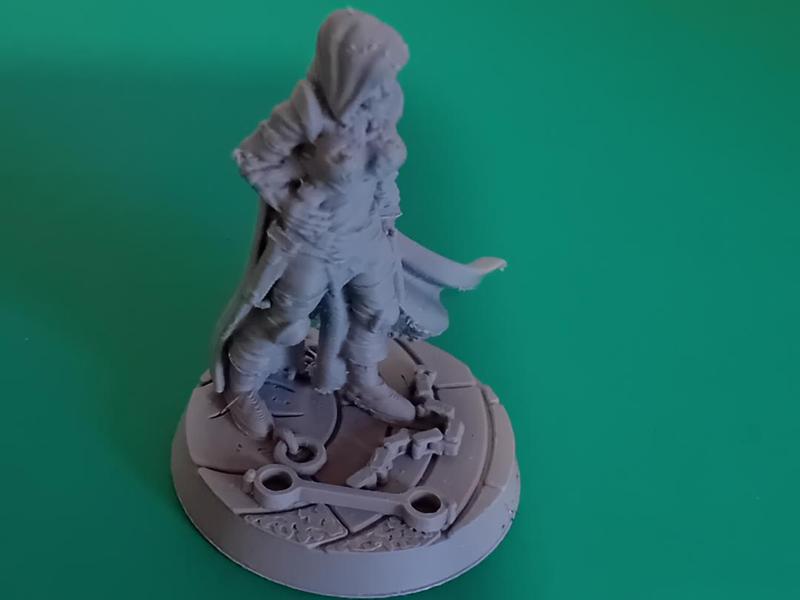 DnD Assassin Female- D&D Miniature Rouge Woman