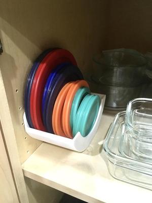 Pyrex Lid Holder