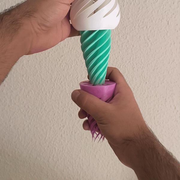 MAGNETIC SPIRAL ICE CREAM