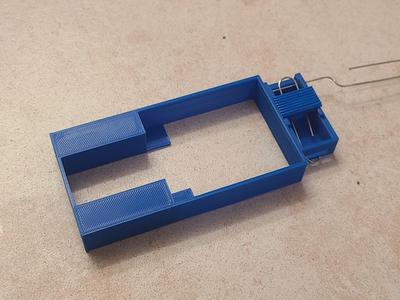 3 9-Volt Batteries Holder with Paper Clip Switch