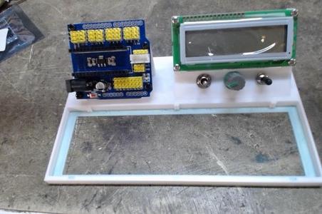 Uno_BB_LCD_Controls
