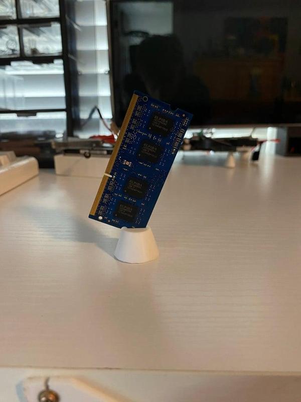 Laptop Ram Stand