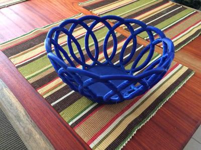 InterWoven Bread Basket