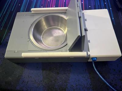 Purrmission Feeder - A microchip cat feeder   