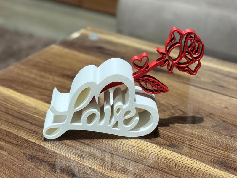 MOTHERS DAY / VALENTINE - LOVE STAND WITH HEART