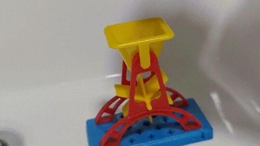 Bath toys, bathroom toys, baby toys, water play, sand play