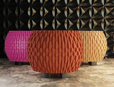 vase with legs   