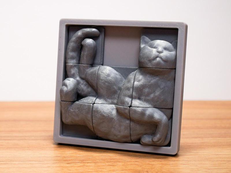 Sleeping cat slide puzzle