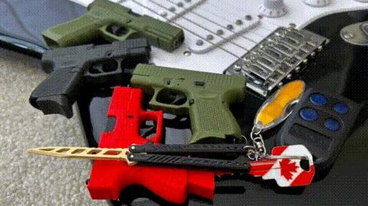 Fidget pistol keychain movable slide trigger & mag