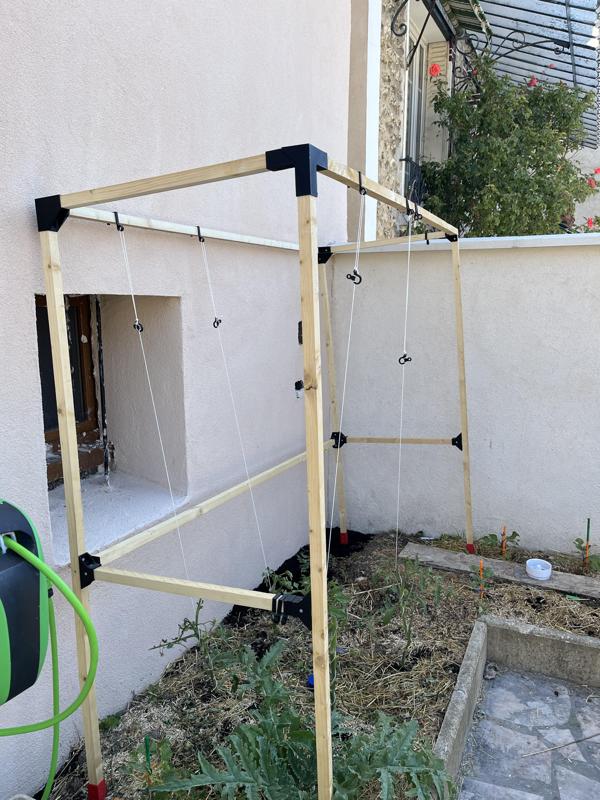 Wood Batten Assembly Kit / Kit d’assemblage pour tasseaux 30x30 mm