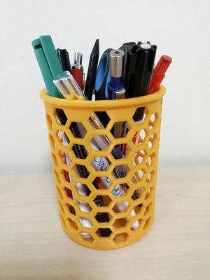 Honey Comb Pen Holder