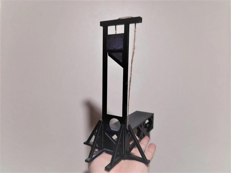 Madame Guillotine - Desktop Edition