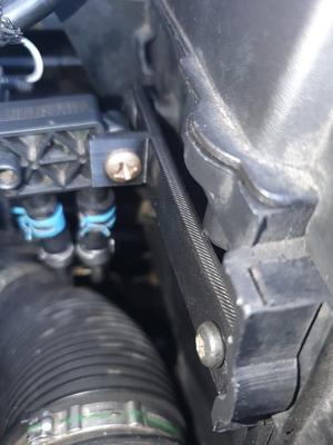 Volvo S40 V50 C30 Diesel Exhaust Pressure Sensor Bracket