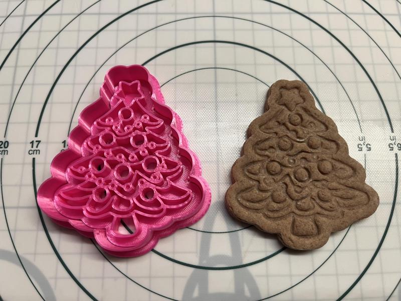 Christmas tree 2 cookie cutter