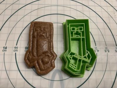 Creeper Cookie cutter