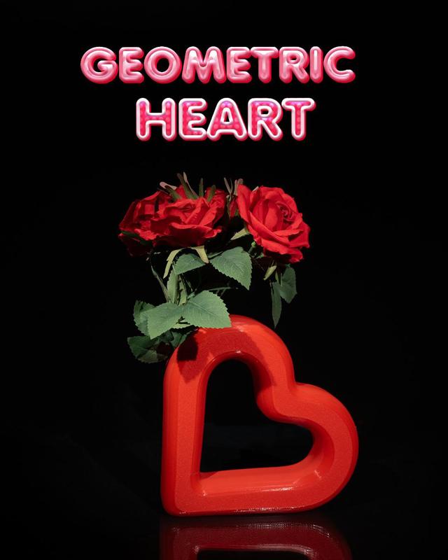 Geometrical Heart Vase