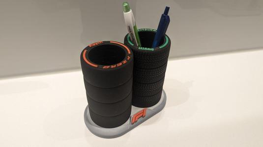 Formula 1 Pen Holder - AMS Ready - Multicolor F1 Tires