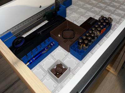 IKEA Alex light gridfinity drawer base w. magnets 