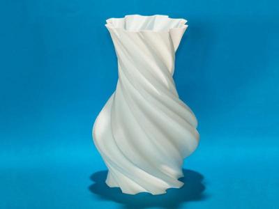 Round vase (torqued or not)