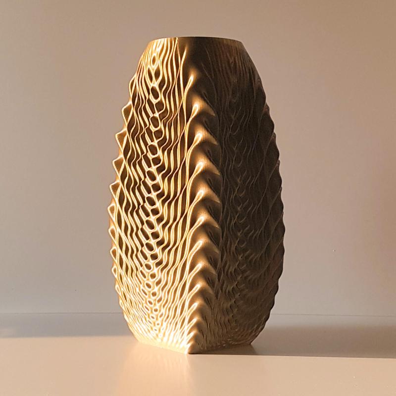 Vase 68 - Ripple
