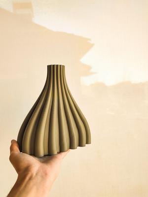 Roots Vase