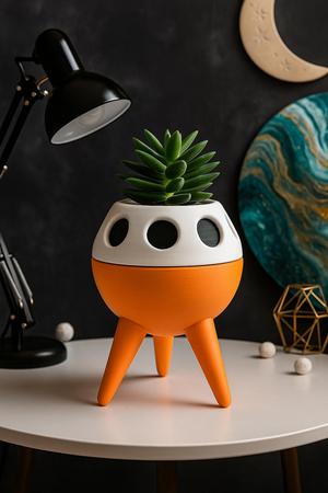 Rocket Bloom Vase – Space-Inspired Decorative Vase with Retro Rocket Design