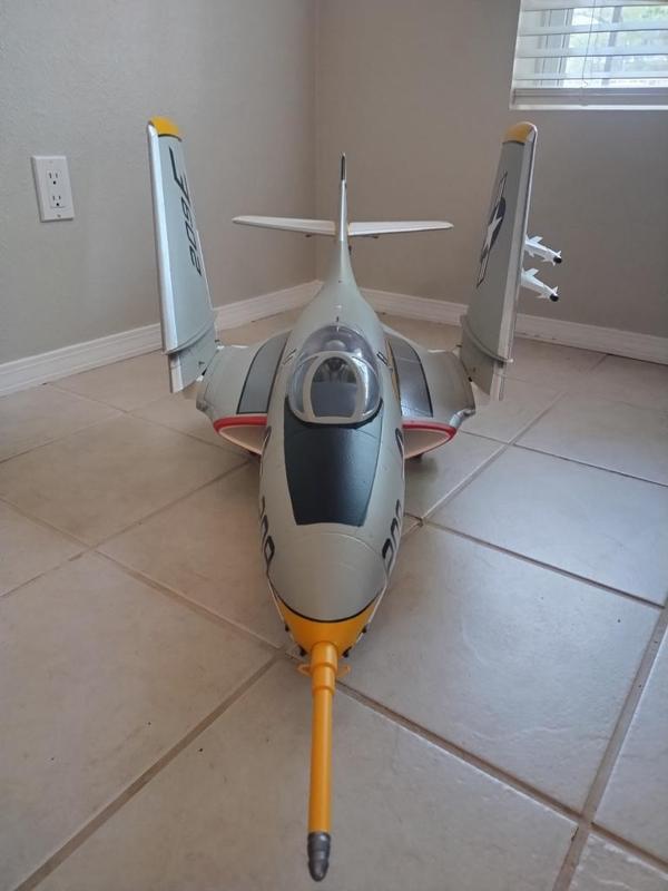 Freewing F9F Cougar wing fold