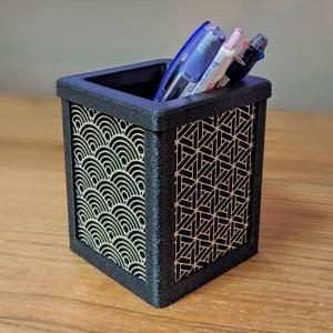 PEN HOLDER WITH JAPANESE STYLE PANEL INLAYS