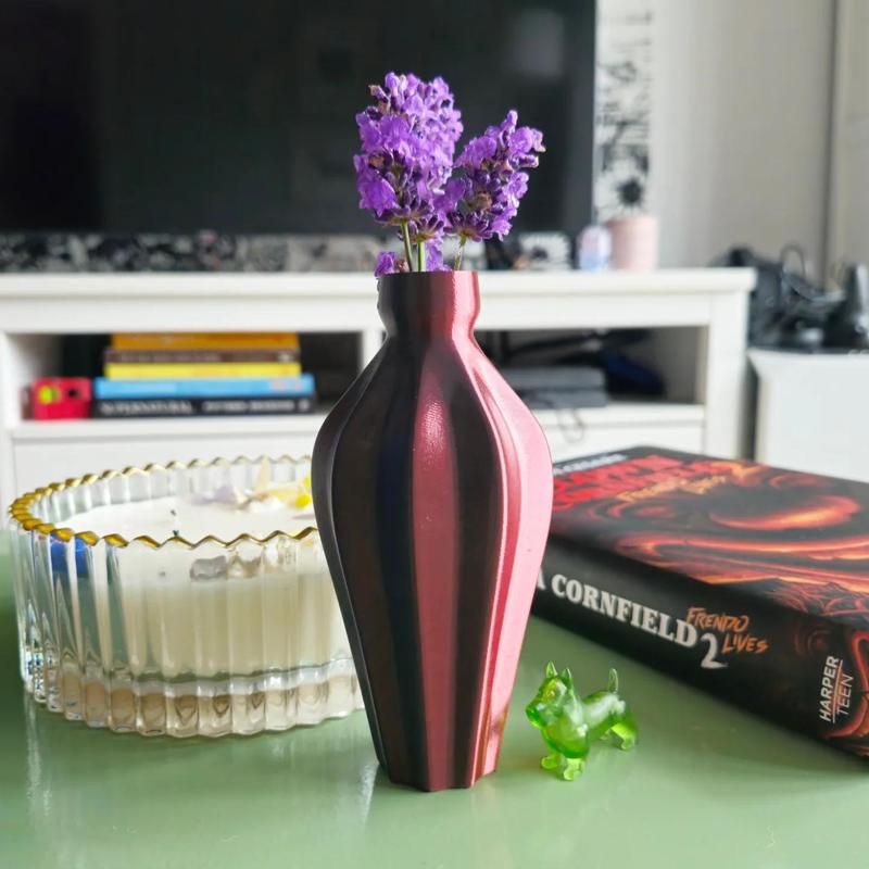 Ridge Vase